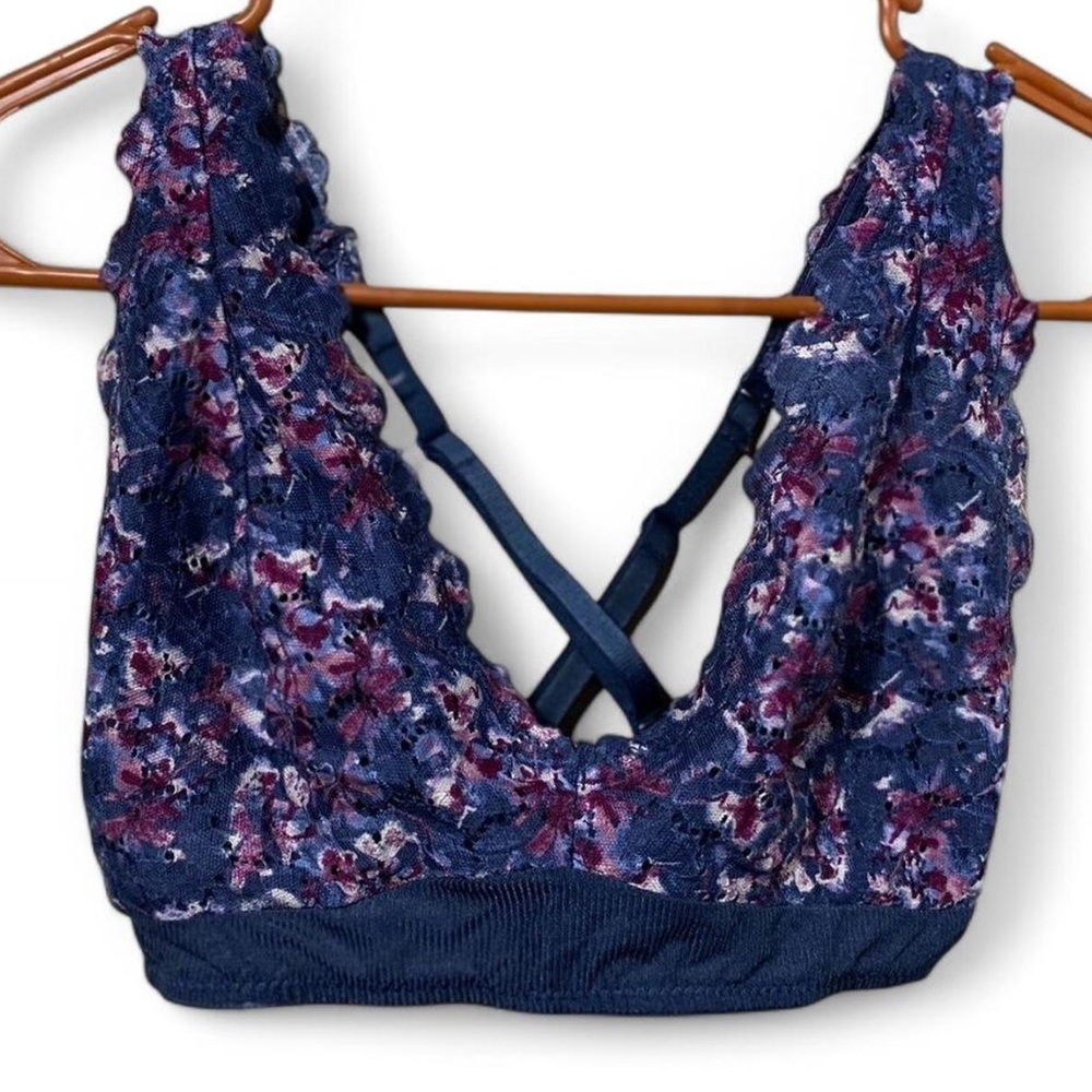 Jessica Simpson bralette